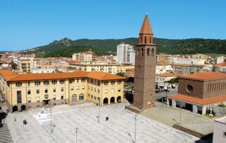 Carbonia_Ch san ponziano e campanile