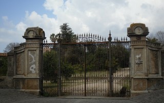 Milis_portale villa pernis