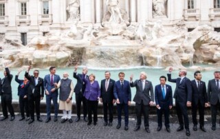 Foto Roberto Monaldo / LaPresse
31-10-2021 Roma 
G20 - I leader in visita alla Fontana di Trevi
Nella foto I leader del G20 davanti alla Fontana di Trevi 

Photo Roberto Monaldo / LaPresse
31-10-2021 Rome (Italy)
G20 - Leaders visiting the Trevi Fountain 
In the pic G20 Leaders in front of Trevi Fountain