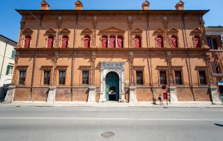 Ferrara_Palazzo Magnanini-Roverella,  Circolo dei Negozianti