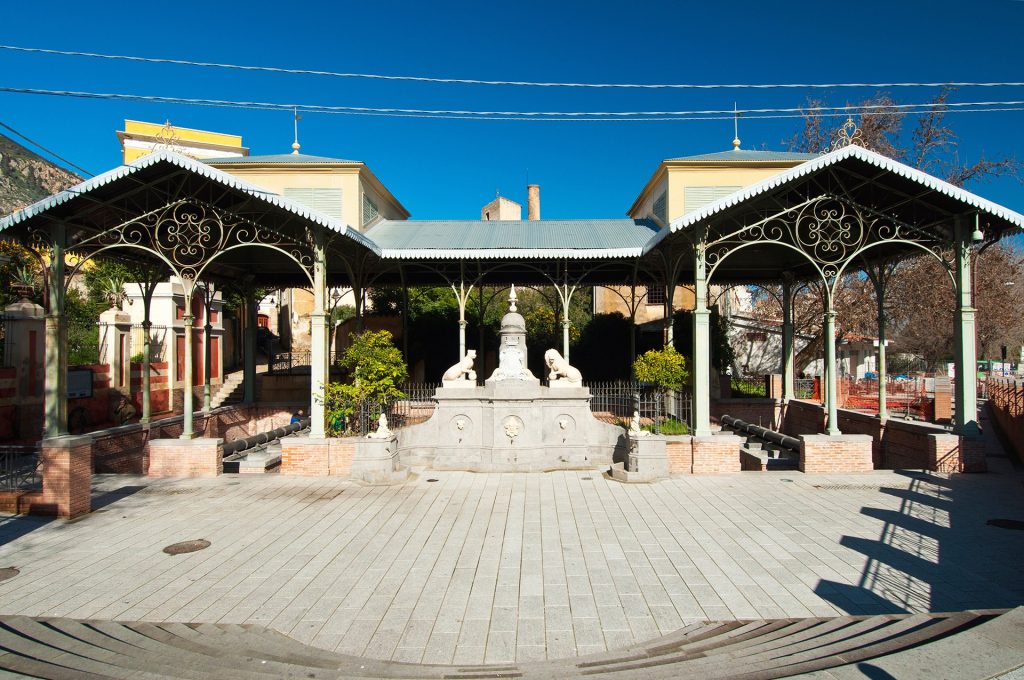 Old Public Washhouse and Fountain - Villacidro