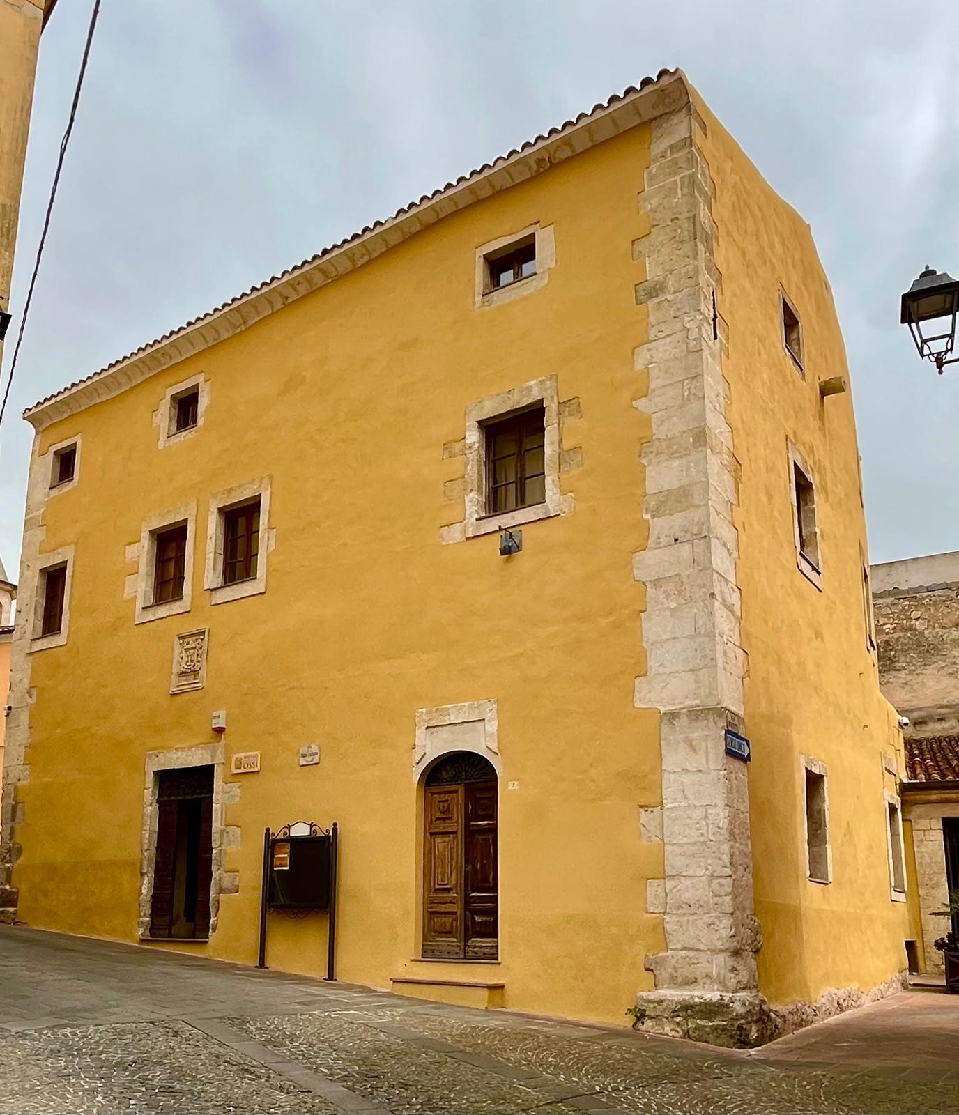 Ossi monumento 1 museo etnografico