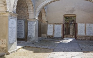 Ploaghe monumento 6 cimitero 1