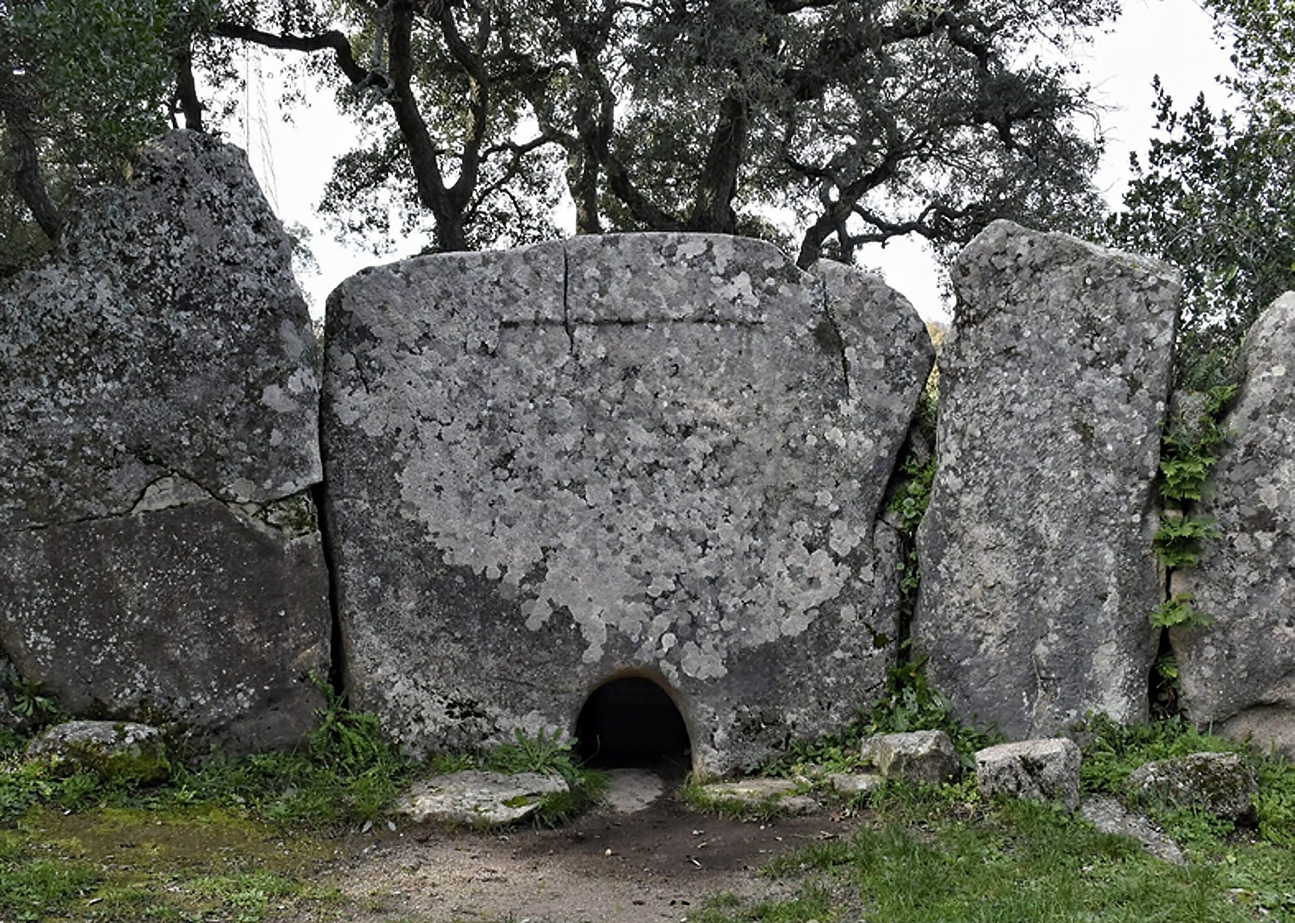 Tomba dei Giganti Pascaredda - Calangianus